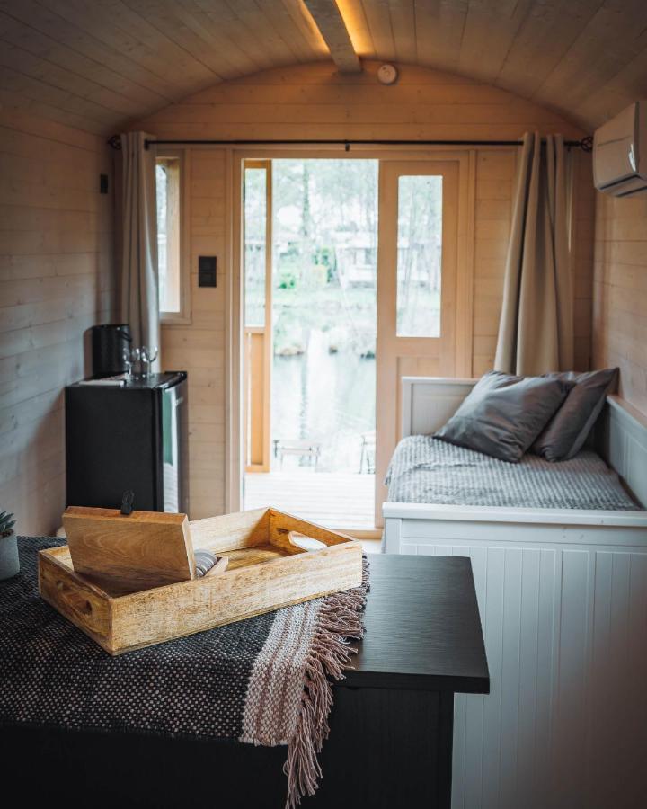 Glamping - 25 Min Roermond, Maasmechelen & Maastricht Hotel Kinrooi Ngoại thất bức ảnh